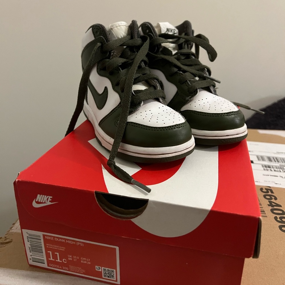 Nike Dunk High Olive/White Kid Sz 11C